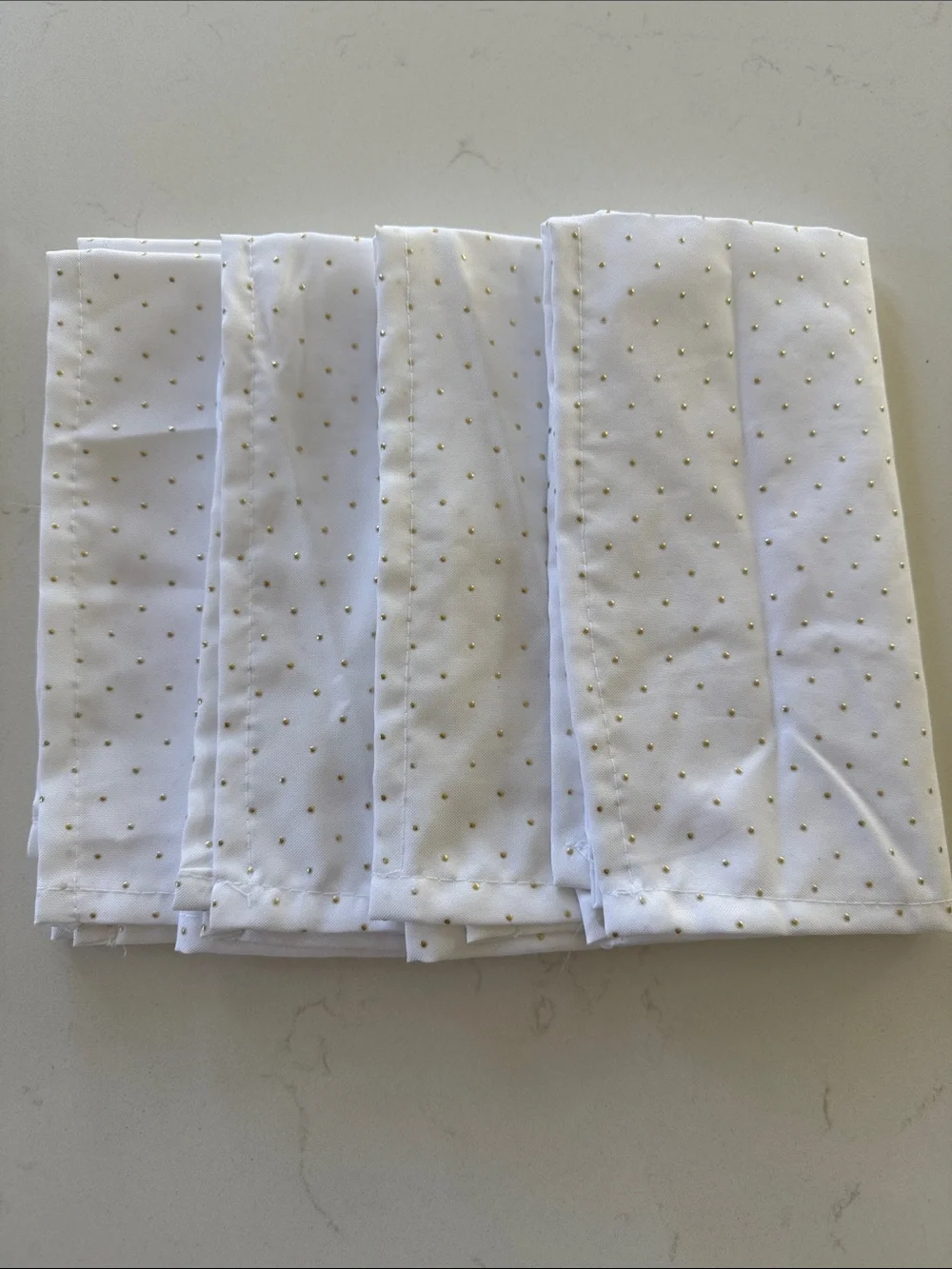 White with Gold Dot Napkin Set of 4 NWOT